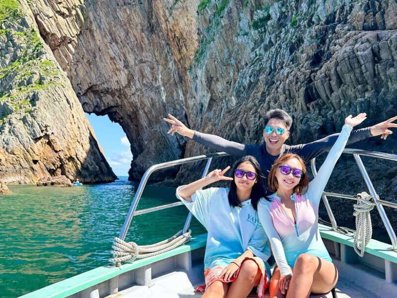 Hong Kong: Geopark Four Sea Arches Volcano Sightseeing Tour - Key Points