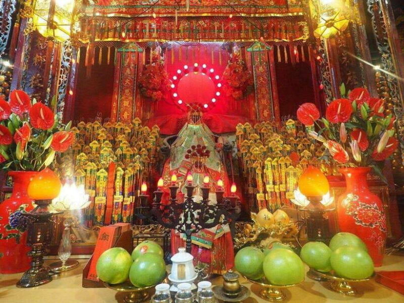 Hong Kong: Lantau Big Buddha Tour with Cable Car - Ngong Ping Village and Cultural Insights