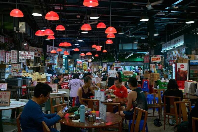 Hong Kong: photographic tour of Kowloon's Yau Tsim Mong district. - Who Should Consider This Tour?