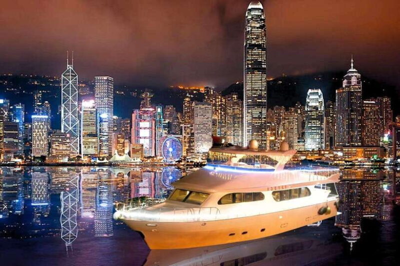Hong Kong: Victoria Harbour Cruise with Live Tour and Photos - The Experience: What to Expect on the Cruise