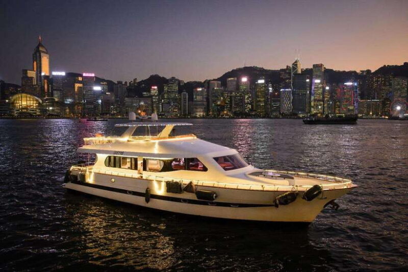 Hong Kong: Victoria Harbour Evening Cruise with Drinks - Introduction to the Cruise Experience