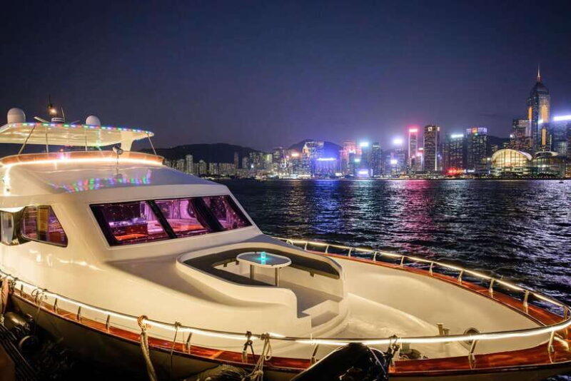 Hong Kong: Victoria Harbour Evening Cruise with Drinks - Who Will Love This Tour?