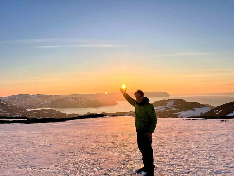 Honningsvåg: Hiking Tour. Arctic Ocean Views from Mountains - Authenticity and Authentic Experiences