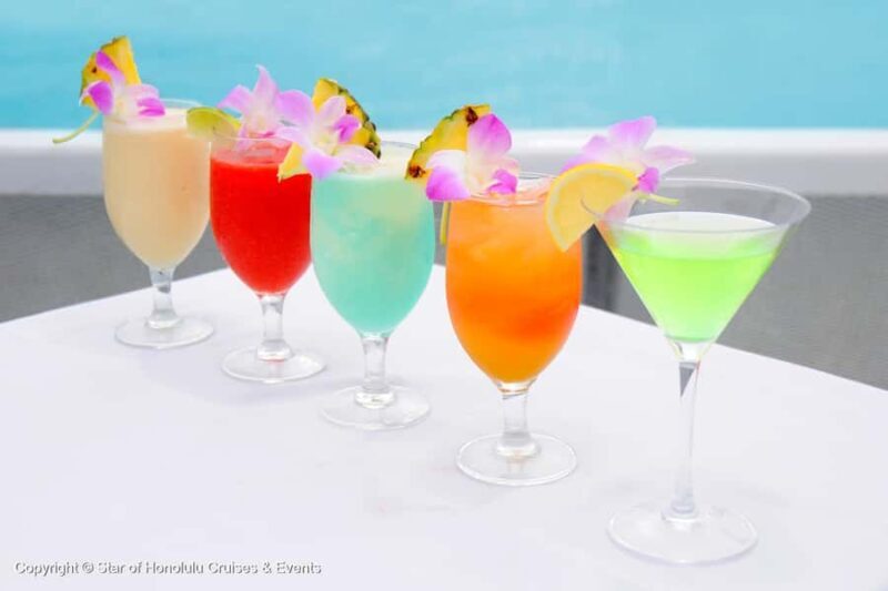 Honolulu: Sunset Cruise with Mai Tai and Snacks - Analyzing the Value