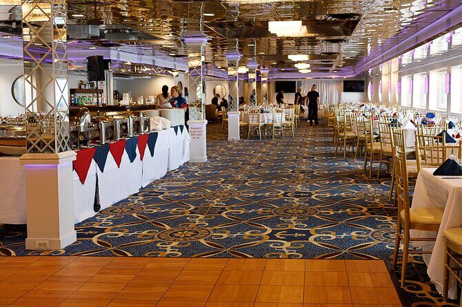 Horizon's Edge NYC Family Friendly New Year's Eve Party Cruise - An Introduction to the Experience