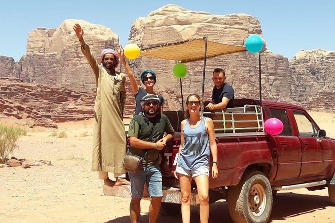 Horse Riding 2 Hours Tour in Wadi Rum - Review Highlights and Languages