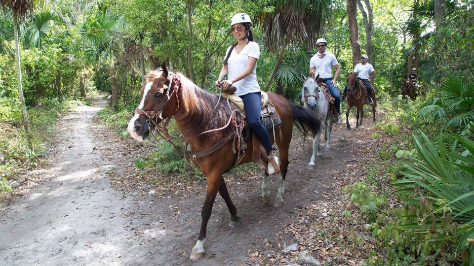 Horseback Riding in the Tropical Jungle - Weight Restrictions and Recommendations