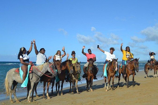 Horseback Riding on Puerto Plata - The Experience for Different Types of Travelers