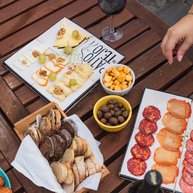 Horseback Riding On The Beach + Tapas + Photo Report - PDT - The Photo Report: Capturing Your Memories