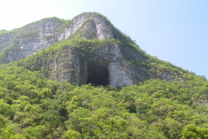 Horsetail Falls Park Tour - Exploring Cumbres De Monterrey National Park