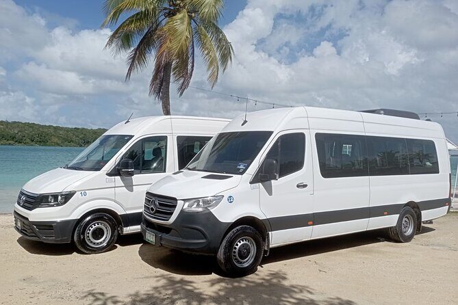 Hotel transportation Cancun to Cancun Airport 1-8 people - FAQs