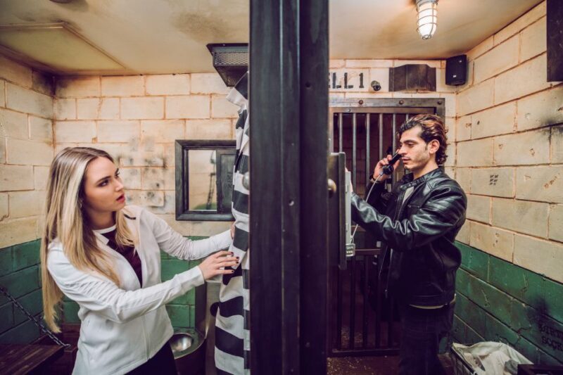 Houston: City Center Escape Room Adventures - Houston: City Center Escape Room Adventures