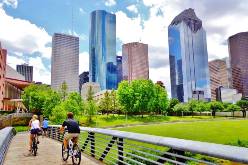 Houston: Sightseeing Self-Guided Driving Audio Tour - Highlights of the Houston Tour