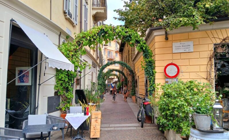 How To: Tour of the Historic Center - Exploring Porta Torre