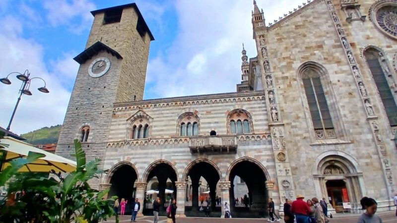 How To: Tour of the Historic Center - Marveling at the Duomo Di Como