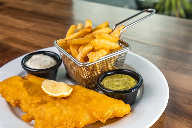 Howth Cruise and Dine Experience - Scenery, Staff, and Meal Highlights