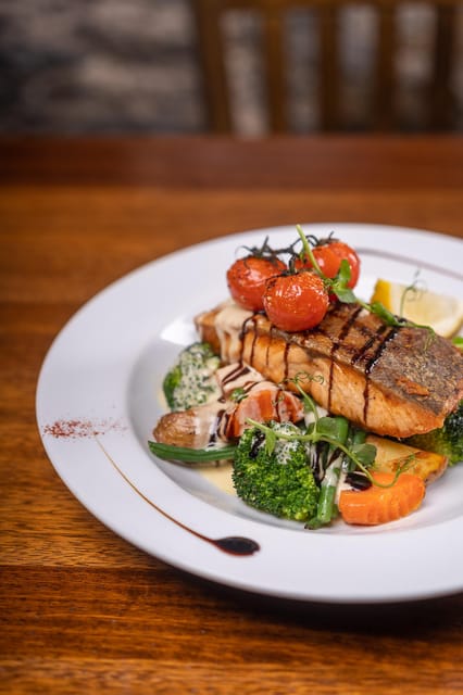 Howth, Dublin: Private Irish Pub Rental With Drinks and Food - Booking and Cancellation Policy