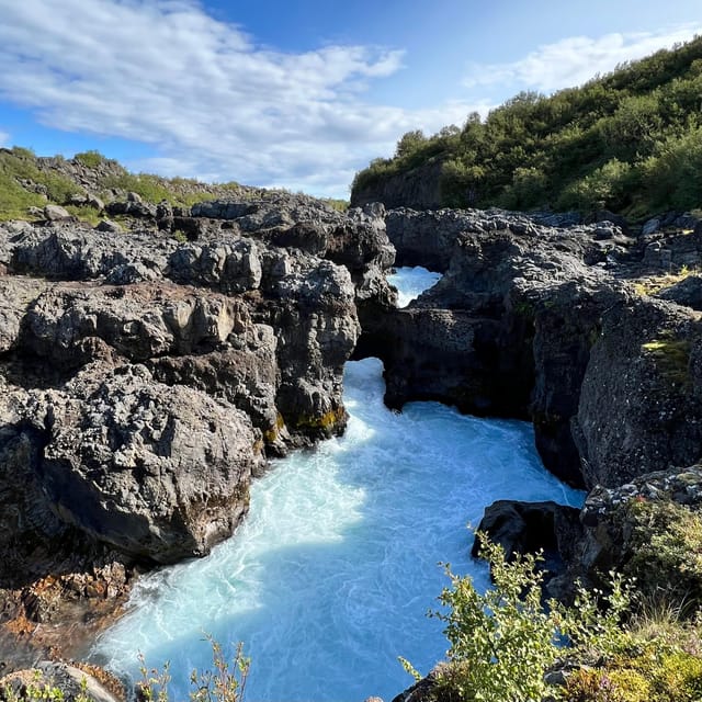 Hraunfossar, Barnafoss+Hvamsvik hot spring Private tour - Return to Reykjavík