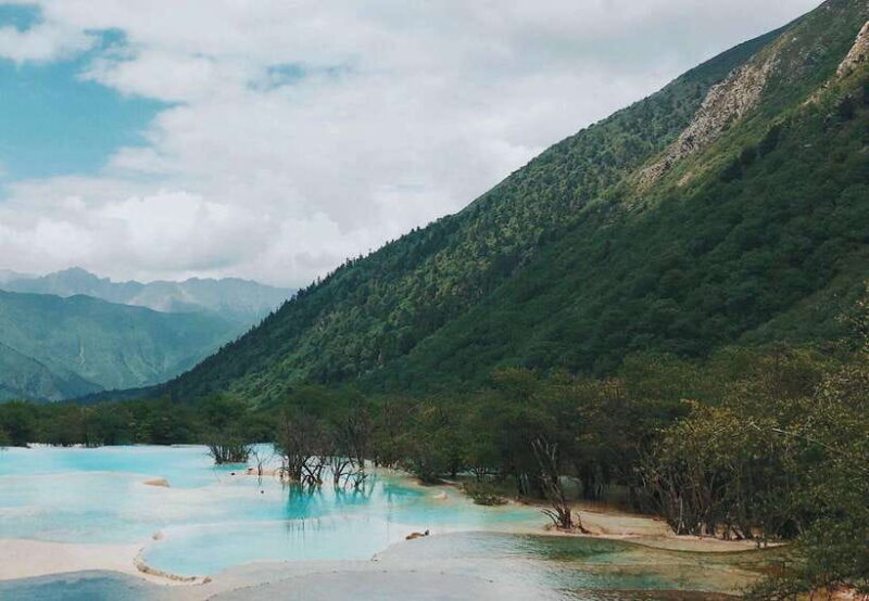 Huanglong Scenic Area: Explore Stunning Five-Colored Ponds - Who Will Love This Tour?
