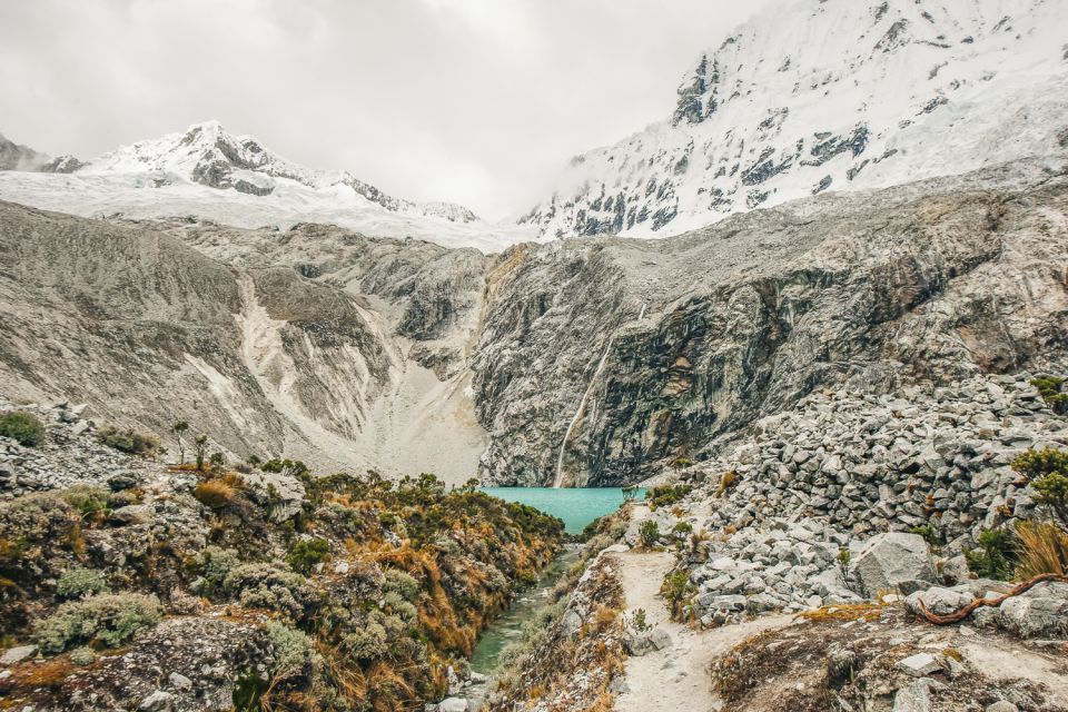 Huaraz: 3-Hour Trek to Laguna 69 With Optional Lunch - Scenic Photo Opportunities