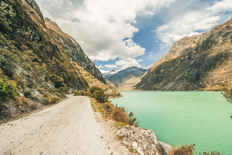 Huaraz: 3-Hour Trek to Laguna 69 With Optional Lunch - Return to Huaraz
