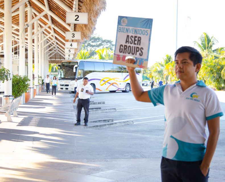 Huatulco Airport: One-Way Transfer To/From Huatulco Hotel - Live Tour Guide Availability