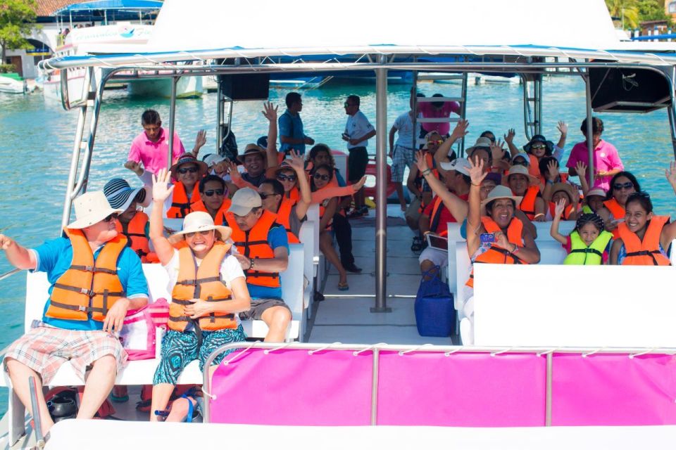 Huatulco Bay: Bays Boat Tour & Snorkeling Experience - Eco-Friendly Boat