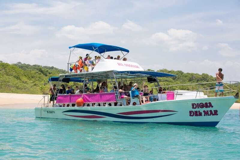 Huatulco: Bays Boat Tour with Snorkeling and Hotel Pickup - An In-Depth Look at the Itinerary and Experience