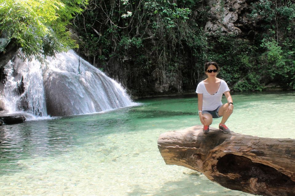 Huatulco: Llano Grande Waterfalls - Round Transportation Provided