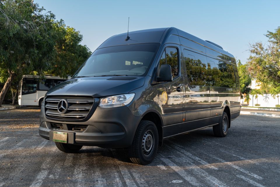 Huatulco: Private Round Transfer From Airport to Hotel Zone - Comfortable Vehicle and Friendly Service