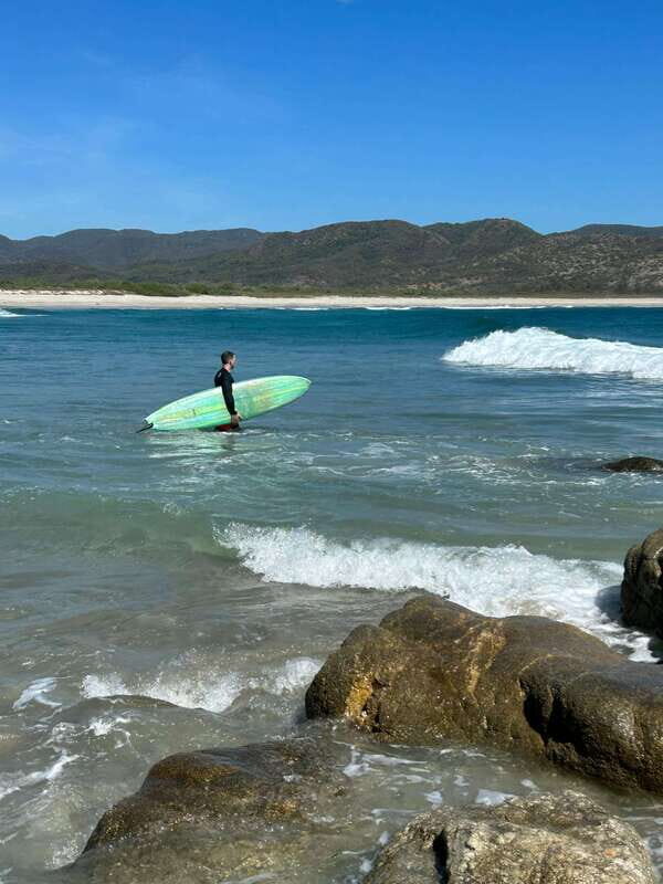 Huatulco: Surf Lesson with surf instructor. All Levels - Introduction to the Huatulco Surf Lesson Experience