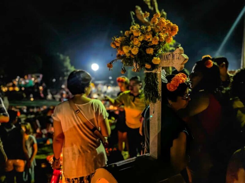 Huatulco: Zapotec Animas Nighttime Experience of the Day of the Dead. - Who Should Consider This Tour?