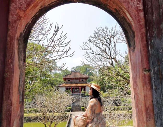 Hue: City Day Trip by Private Car With Optional Destination - Experiencing Tu Duc Tomb
