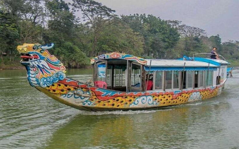 Hue City Tour 1 Day by Private Car and Dragon Boat Cruise - Imperial Citadel Exploration