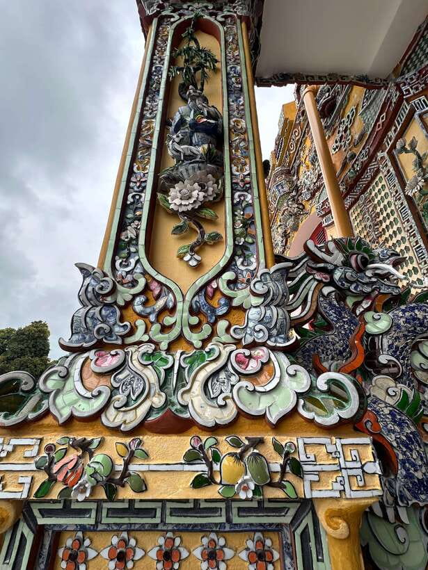 Hue City Tour 1 Day From Hoi an / Da Nang - Discovering the Thien Mu Pagoda