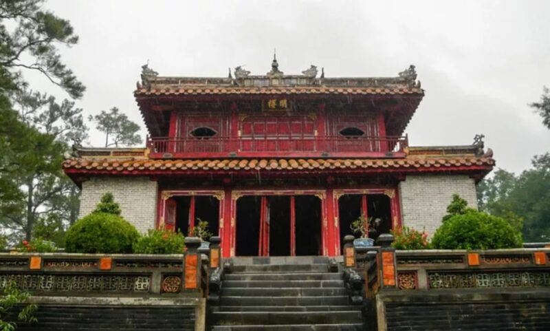 Hue City Tour and Dragon Boat Trip Small Group From Hue - Key Points