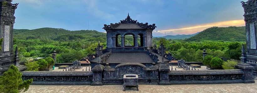 Hue : Dragon Boat Cruise to Thien Mu Pagoda and Tombs - Overview of the Tour