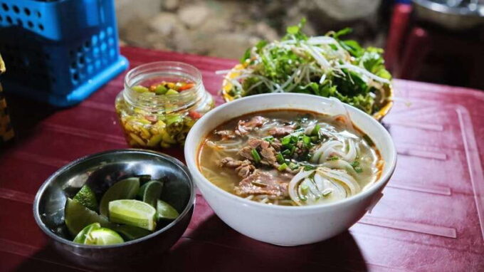 Hue Evening Foodie Cyclo Tour & Folk Music on Perfume River - Booking and Cancellation Policy