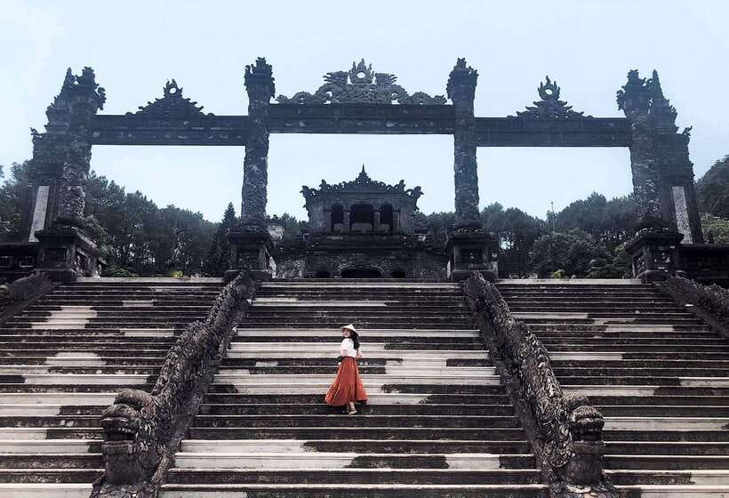 Hue : Full-Day City Tour With Thien Mu Pagoda and Lunch - Imperial Citadel