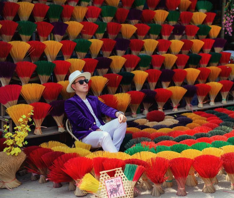 Hue: Half-day Exploring Hues Art And Tradition - Key Points