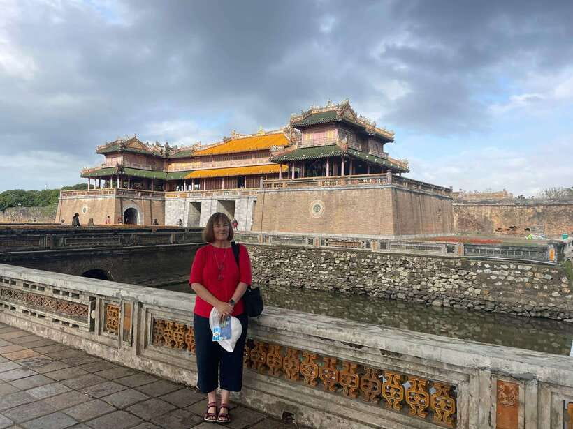 Hue Imperial Ancient City Tip-Based Walking Tour - The Grandeur of Hues Imperial City