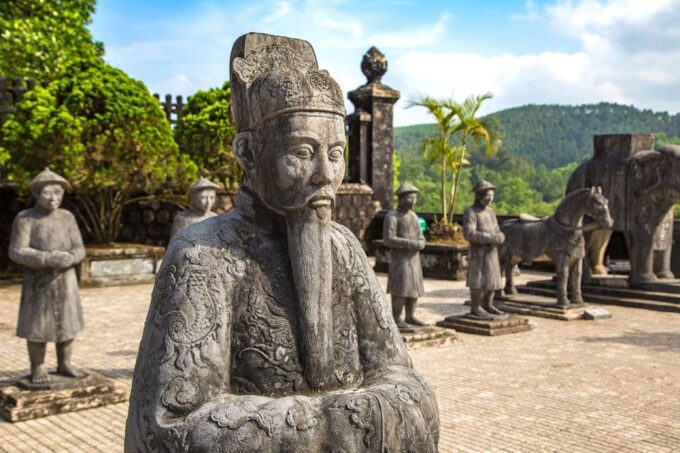 Hue: Imperial City, Royal Tombs & Pagoda Tour by Private Car - Frequently Asked Questions