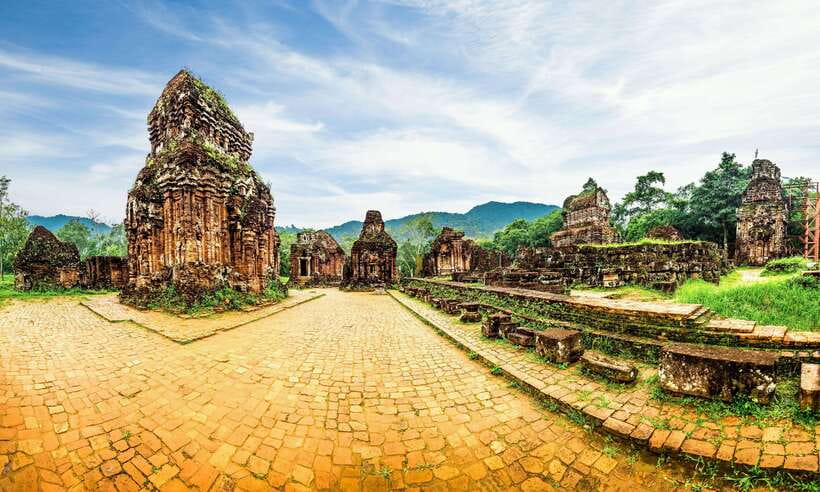 Hue: Private Car to Hoi An via My Son Sanctuary,Hai Van Pass - Key Points