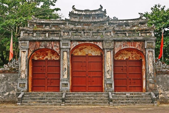 Hue Royal Tomb Tour - Tour Logistics