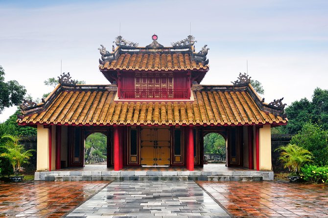 Hue Sightseeing 3 Tombs With Private Driver - Private Vehicle Experience