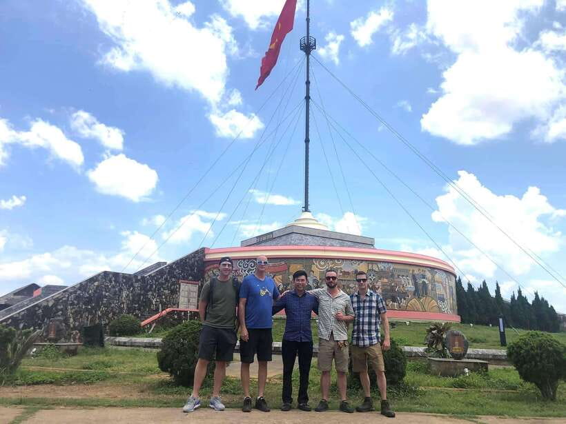 Hue to Demilitarized Zone: Khe Sanh Combat & Vinh Moc Tunnel - Frequently Asked Questions