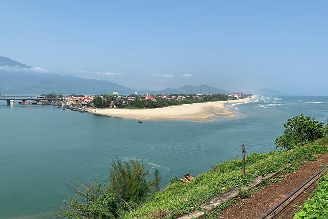 Hue to Hoi an or Hoi an to Hue Transfer With Sightseeing on the Way - Pickup and Drop-off Locations