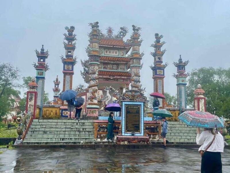 Hue to Hoi An via An Bang Cemetery & Monkey Mountain - Itinerary: Key Stops Along the Route