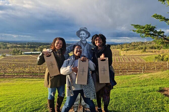 Hunter Valley Mid-Day with Light Lunch Wine Tour - Key Points