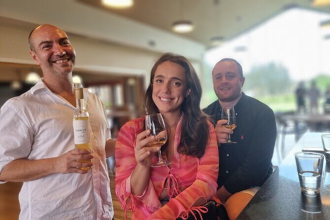 Hunter Valley Mid-Day with Light Lunch Wine Tour - Who Should Consider This Tour?